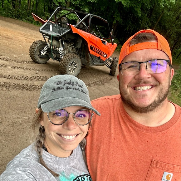 Meet your Posher, Amy - Picture 2 of 3